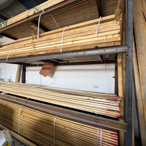 Romanian White Wood Timber – 4 Meter Length 4 Romanian White Wood Timber – 4 Meter Length