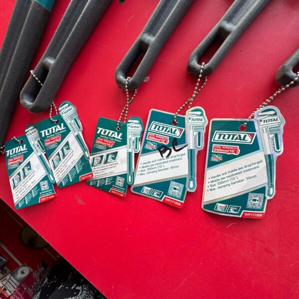 Total Pipe Wrench (10 – 24) 2 Total Pipe Wrench (10" – 24")